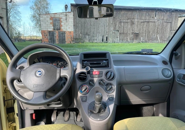 Fiat Panda cena 5500 przebieg: 235000, rok produkcji 2005 z Lidzbark małe 67